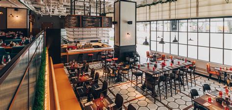 Ginett Restaurant & Wine Bar .